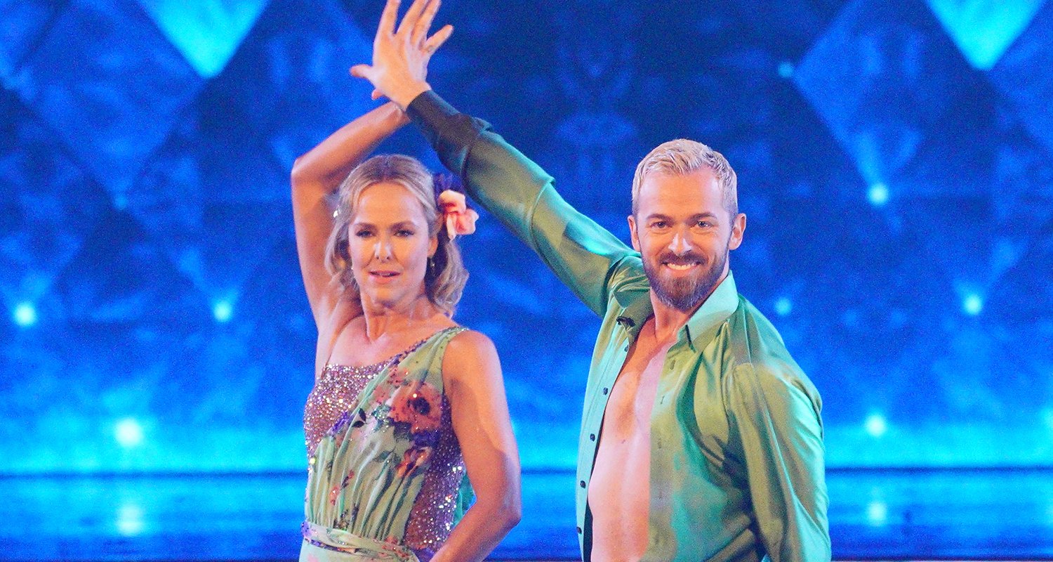 ‘Dancing With The Stars’ SemiFinals Watch Melora Hardin’s 2 Dances