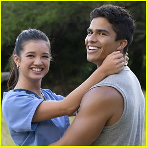 Peyton Elizabeth Lee & Alex Aiono Celebrate 'Doogie Kamealoha' Season 1  Finale | Alex Aiono, Disney Plus, Doogie Kamealoha, Peyton Elizabeth Lee,  Television | Just Jared Jr.