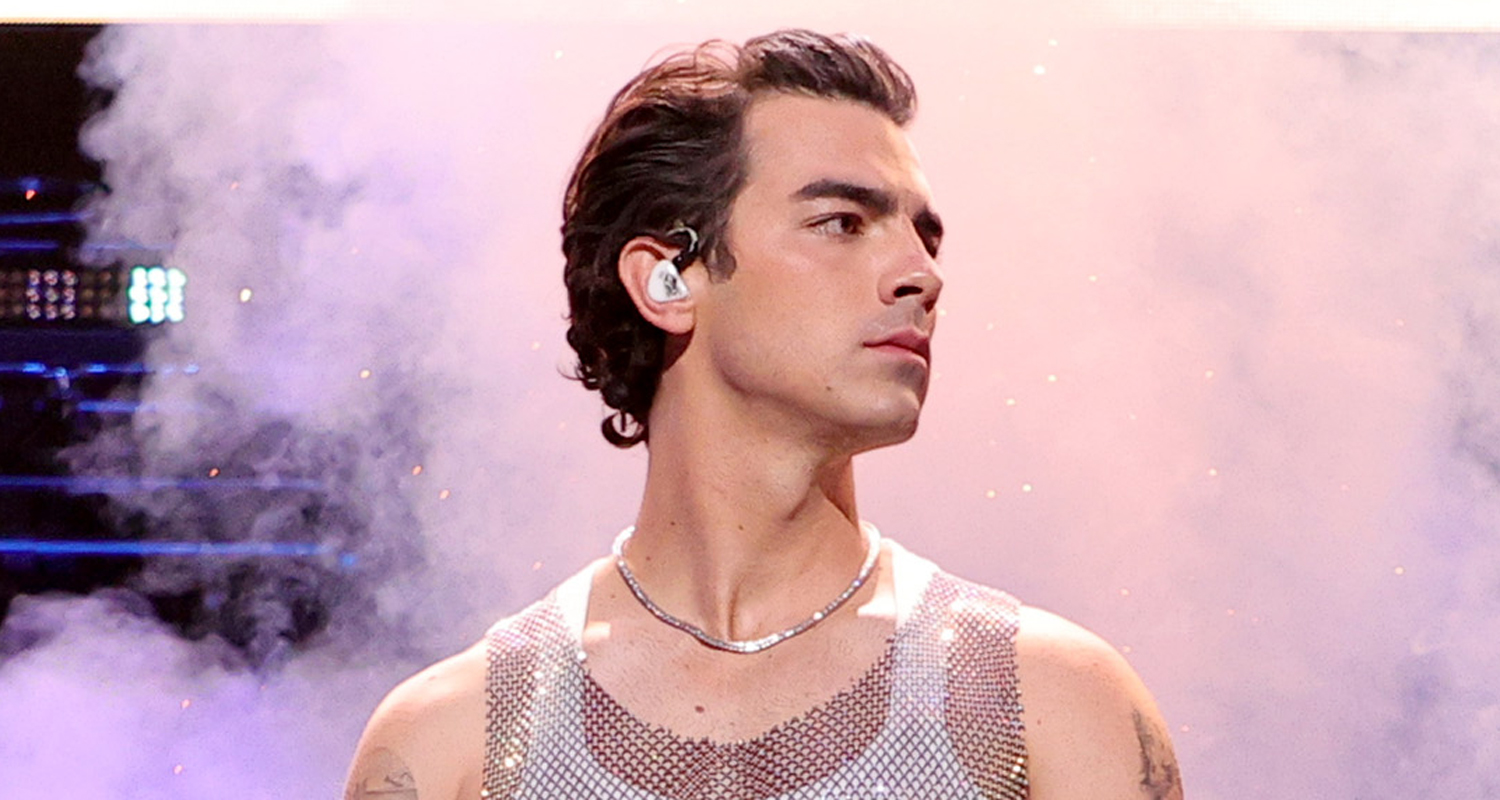 Joe Jonas Debuts New Solo Single ‘Go It Alone’ From ‘Rumble’ Movie Listen Now! First Listen
