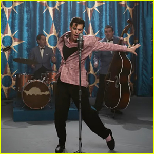 Austin Butler Transforms Into Elvis Presley In 'Elvis' Trailer - Watch Now!