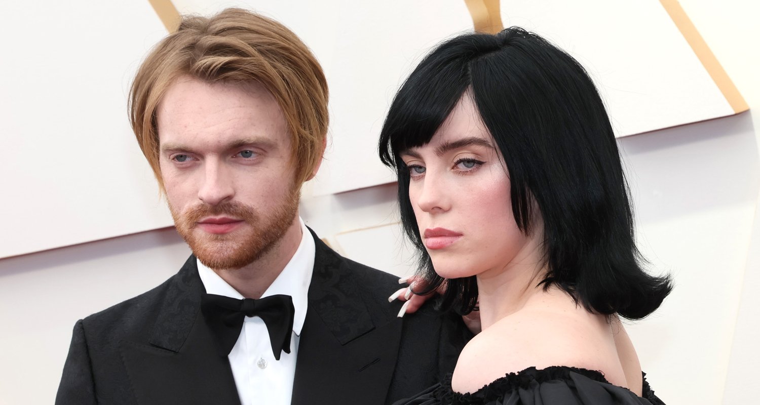 Billie Eilish & Finneas Hit the Oscars Red Carpet Ahead of Their ...