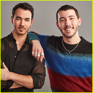 Kevin & Frankie Jonas To Co-Host New ABC Series 'Claim To Fame' - Find Out More!