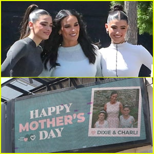 Charli & Dixie D'Amelio Get Mom Heidi a Billboard For Early Mother's Day Gift!