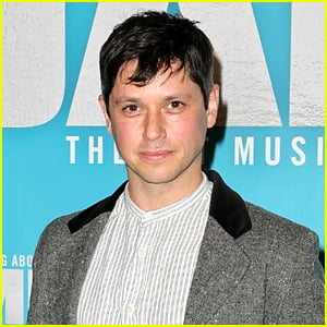 Would Raviv Ullman Be Down For a 'Phil of the Future' Reboot?