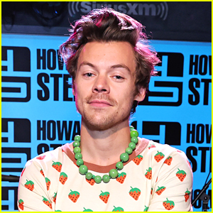 Harry Styles' New Album 'Harry's House' Debuts at No 1