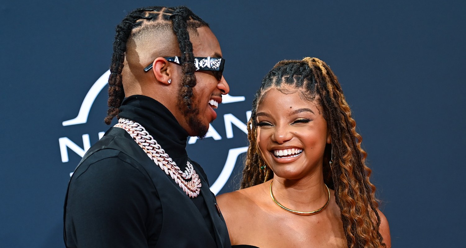 Halle Bailey & DDG Make Red Carpet Debut at BET Awards 2022 | BET