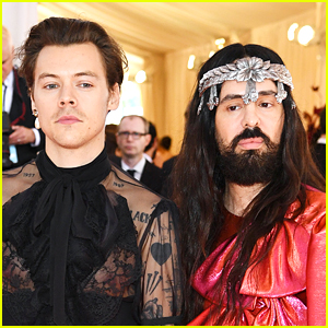 Harry Styles Collabs with Alessandro Michele for Gucci Capsule Collection!