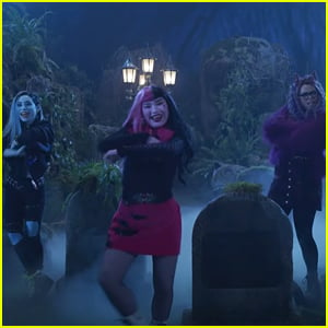 Miia Harris, Ceci Balagot & Nayah Damasen Sing 'Three of Us' From 'Monster High: The Movie' - Watch Now!