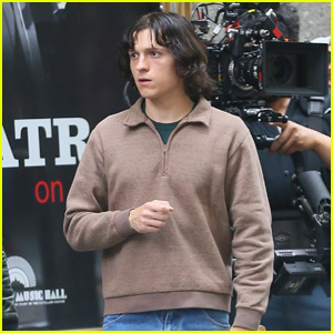 Tom Holland Runs Through NYC While Filming His New Series 'The Crowded Room'