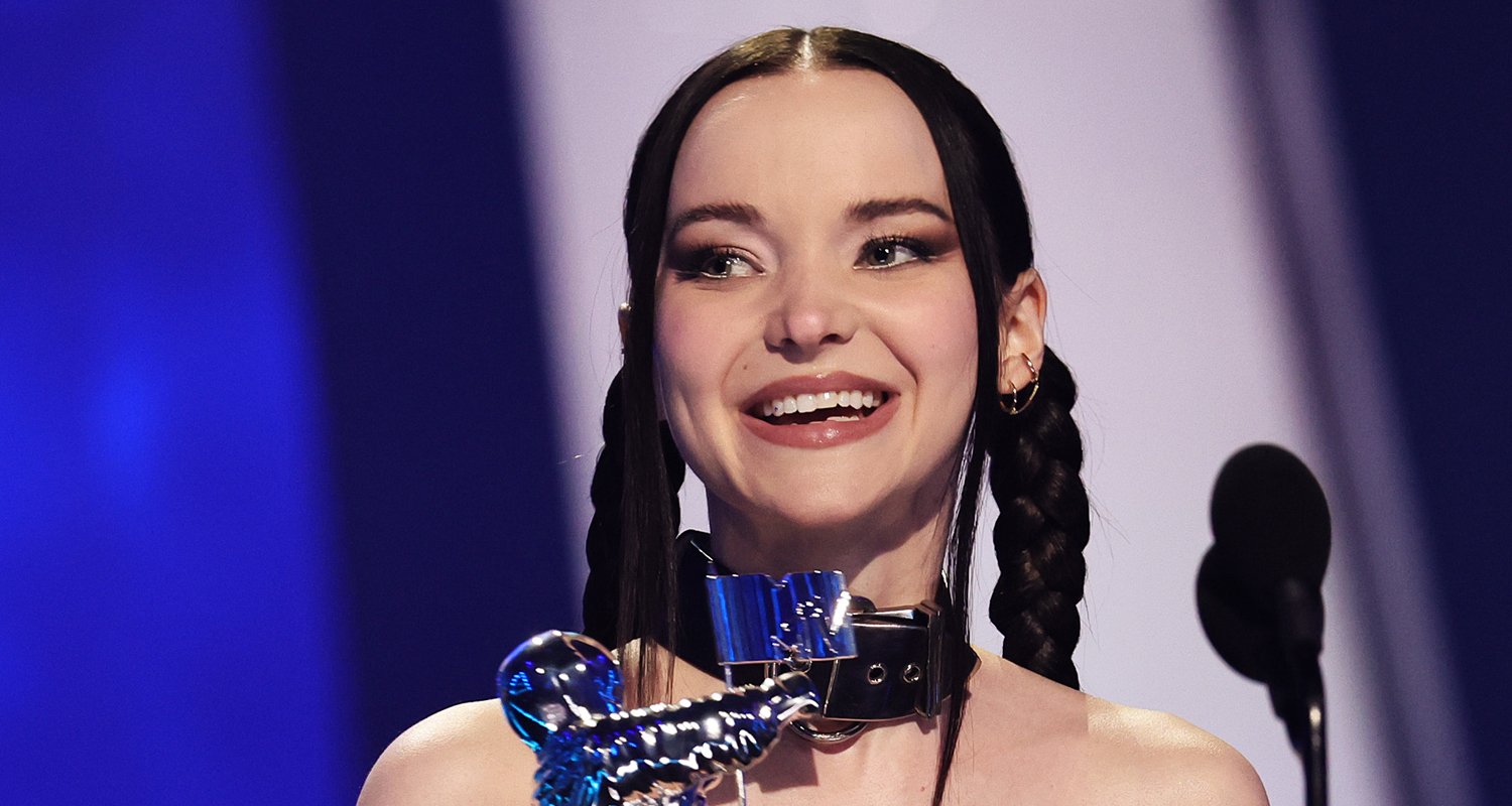 Dove Cameron Dedicates MTV VMAs Best New Artist Win to ‘All the Queer