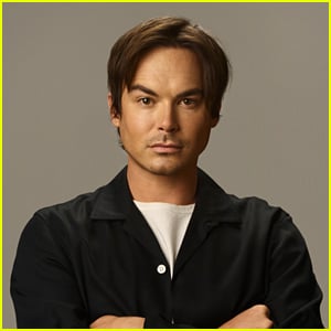 Tyler Blackburn Reveals Why He Took a Leave of Absence on 'Roswell, New Mexico' Season 4