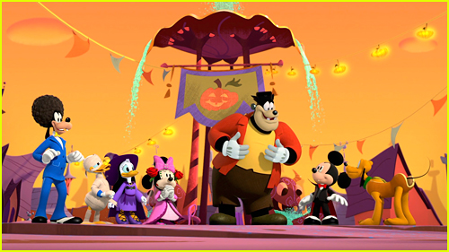 Mickey Mouse Funhouse halloween episode still