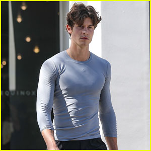 Shawn Mendes shows off his muscles in a form-fitting shirt as he grabs  coffee in West Hollywood