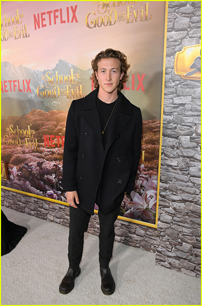 Luke Mullen at the School for Good and Evil Premiere