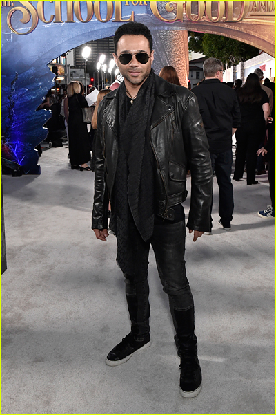 Corbin Bleu at the School for Good and Evil Premiere