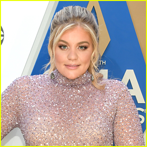 Country Music Star Lauren Alaina Revealed She's Engaged While On Stage