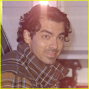 Joe Jonas Talks About His Unexpected Choice for Thanksgiving Dinner