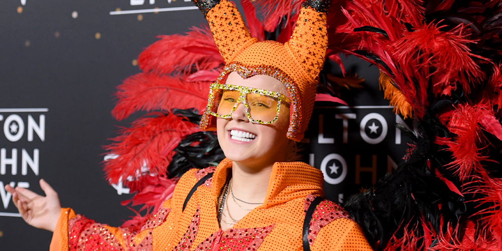 JoJo Siwa Rocks Fiery Look for Elton John's Dodger Stadium Concert