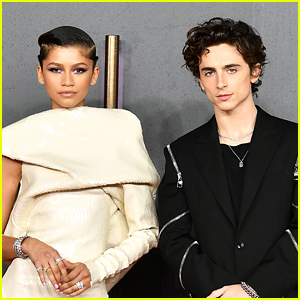 Dune' Stars Zendaya & Timothée Chalamet Sparkle at Oscars 2022