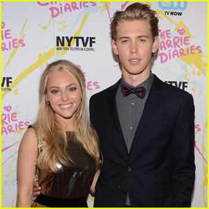 AnnaSophia Robb Reveals if She's Down to Work With 'Carrie Diaries' Co-Star Austin Butler Again