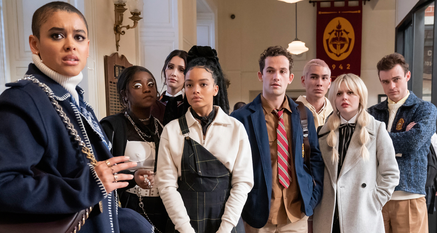 ‘Gossip Girl’ Showrunner Teases ‘Bigger, Meaner, Funnier’ Season 2, More Like the Original