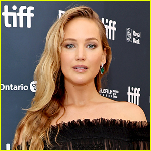 Jennifer Lawrence Talks 'No Hard Feelings' And Possible 'Hunger Games'  Sequels - mxdwn Movies