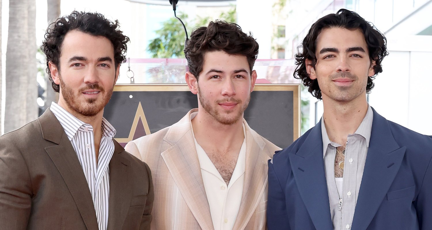 Joe Jonas Neckt Jonas Brothers Neuen Song Wings Aus Dem Studio