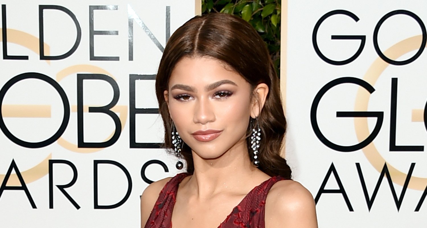 Zendaya Reacts to First Golden Globes Win, Apologizes For Not Being In ...