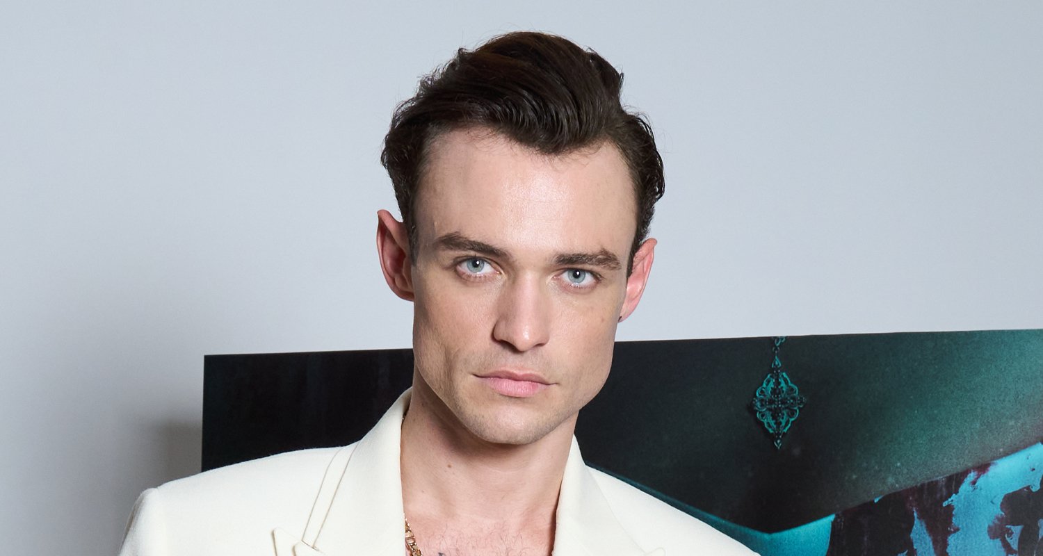 Thomas Doherty Reveals If He Would Be in a Throuple In Real Life ...