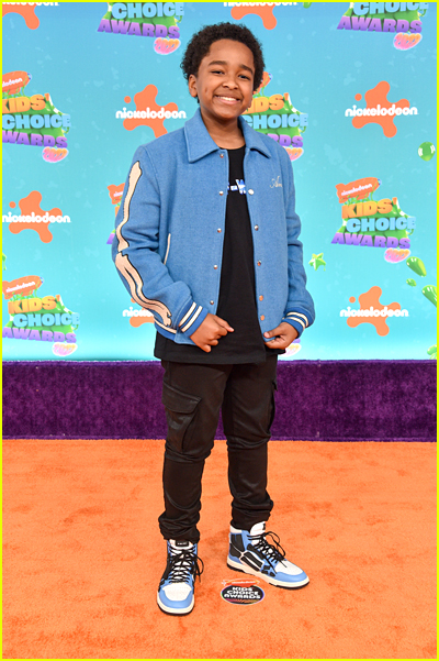 Hero Hunter on the Kids' Choice Awards Orange Carpet