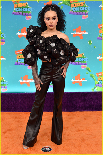 Gabrielle Nevaeh Green on the Kids' Choice Awards Orange Carpet