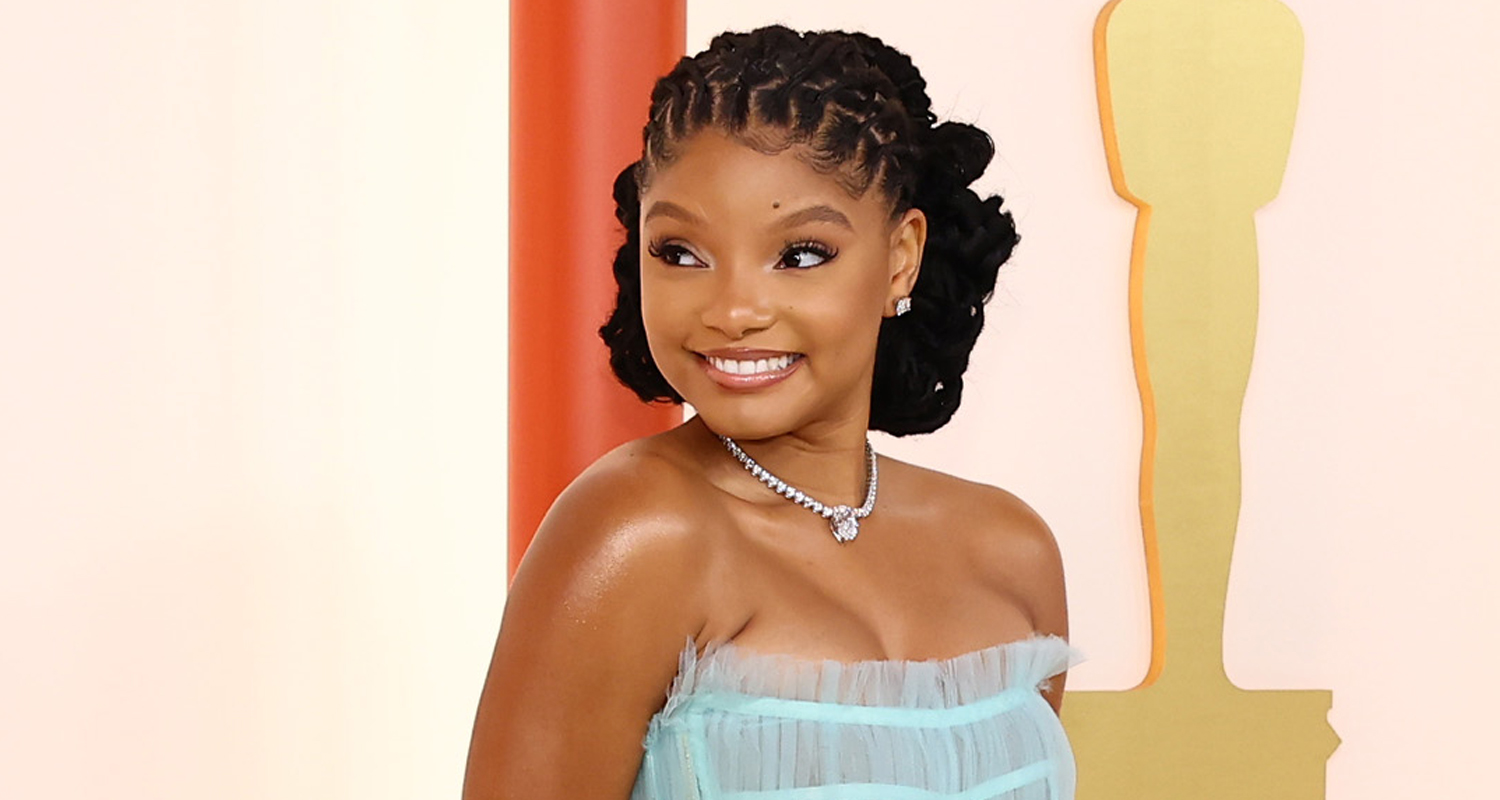 Halle Bailey Teases ‘The Little Mermaid’ Trailer on Oscars 2023 Carpet