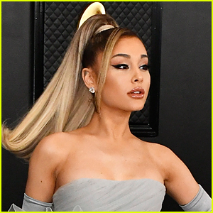 Gallers Ariana Grande Porn Captions - Ariana Grande Photos, News, Videos and Gallery | Just Jared Jr.