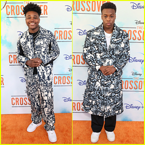 Jalyn Hall, Amir O'Neil & More Hit Orange Carpet at 'The Crossover' Premiere