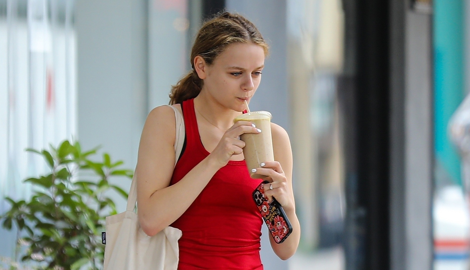 Joey King Gets In a Workout After Wrapping Hulu Series Joey