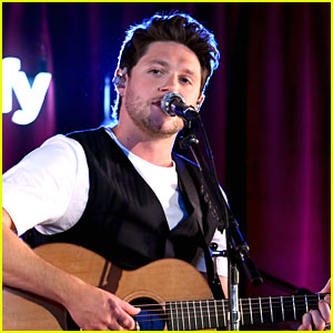 Niall Horan Drops 3rd Studio Album 'The Show,' Reveals How Girlfriend Reacted to Songs About Her