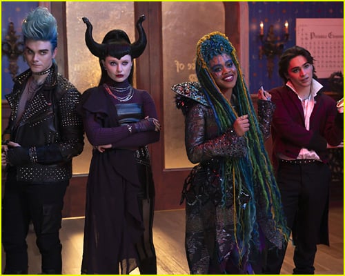 Still from Descendants The Rise of Red