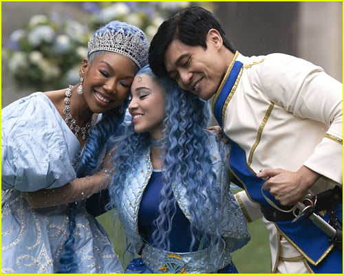 still from Descendants The Rise of Red