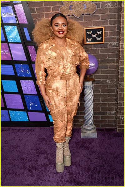 Dara Renee at the Wizards Beyond Waverly Place premiere